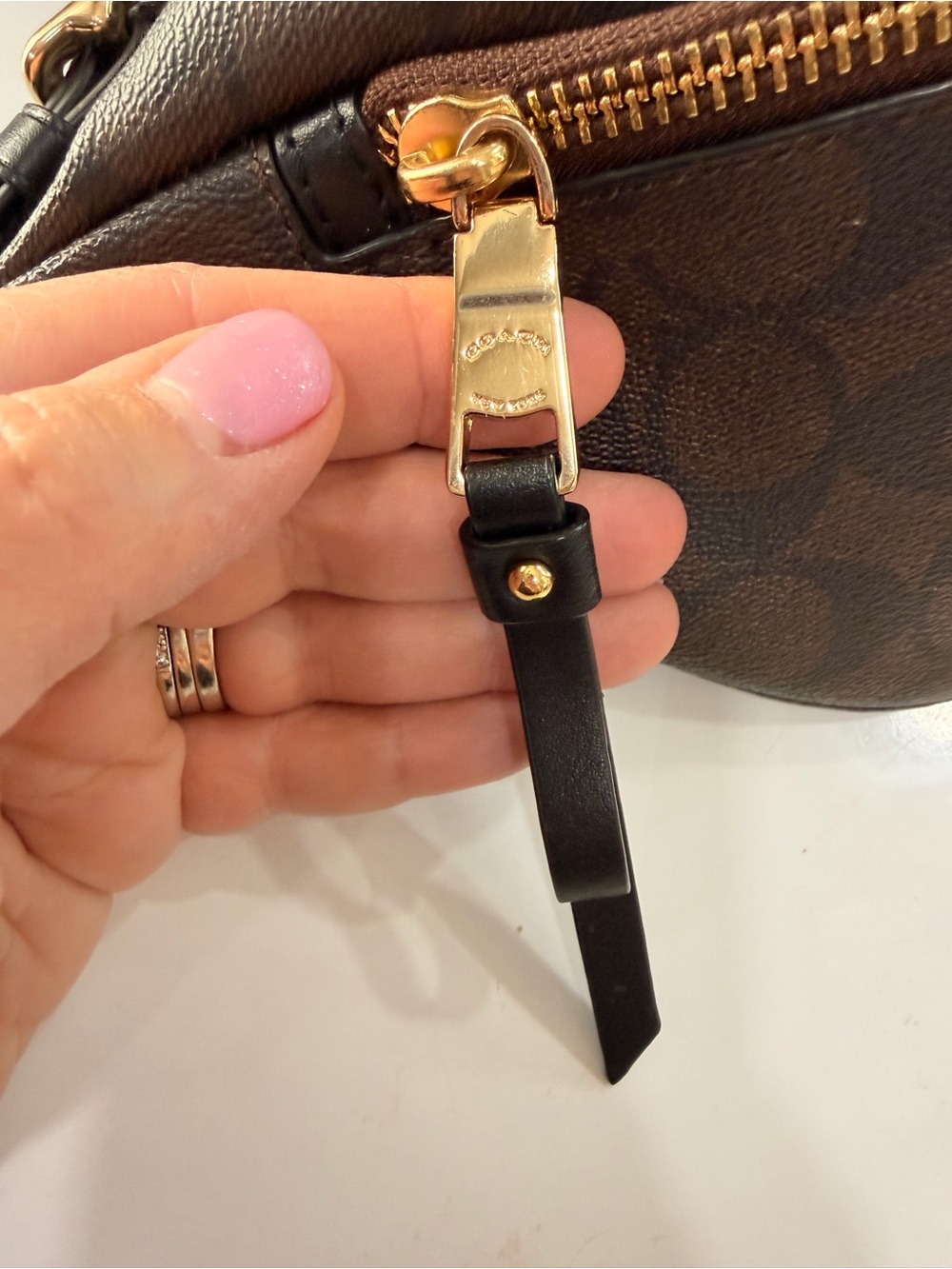 COACH Brown Signature Canvas Crossbody Belt Bag with Gold Hardware - Picture 4 of 7